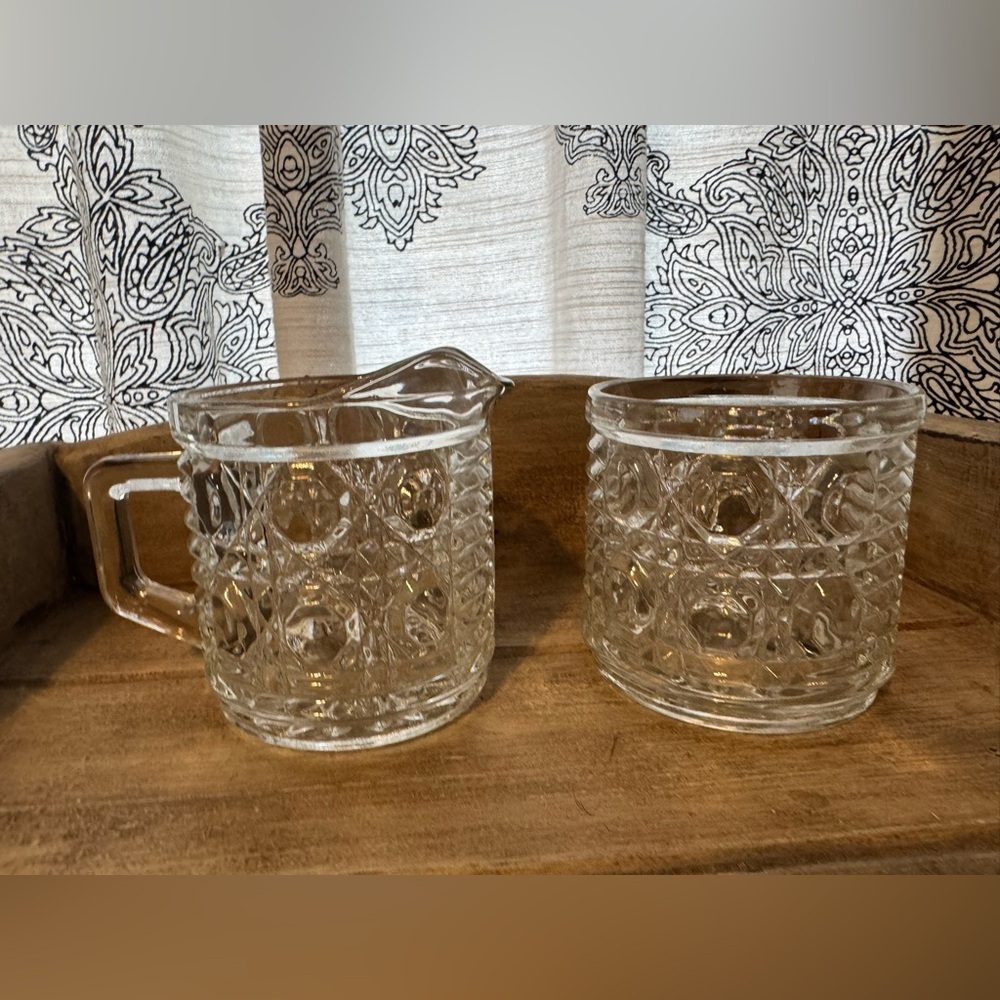 Vintage Federal Glass Windsor Button and Cane Set